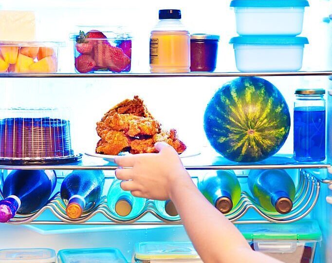 How Long Does Fried Chicken Last In The Fridge?